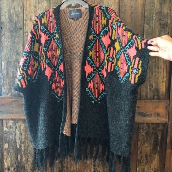 Paper Crane M Gray Orange Aztec Chunky Oversized Poncho Western Fringe Cardigan - Picture 6 of 10